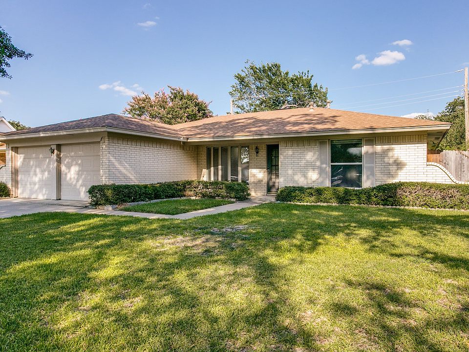 0_909-cherry-laurel-ln-arlington-tx-High-Res-1.jpg