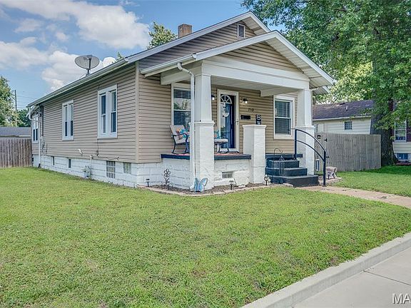 2nd image of 2601 Jerden Ave