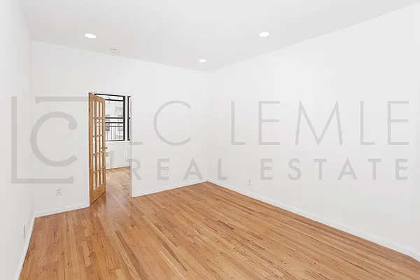 Rented by LC Lemle Real Estate Group | media 11