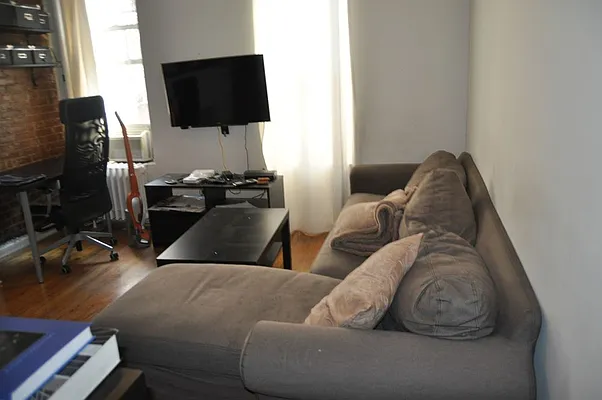 Rented by Sky Management | media 37