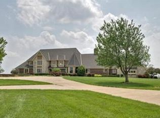 26101 W 199th St, Gardner, KS 66030