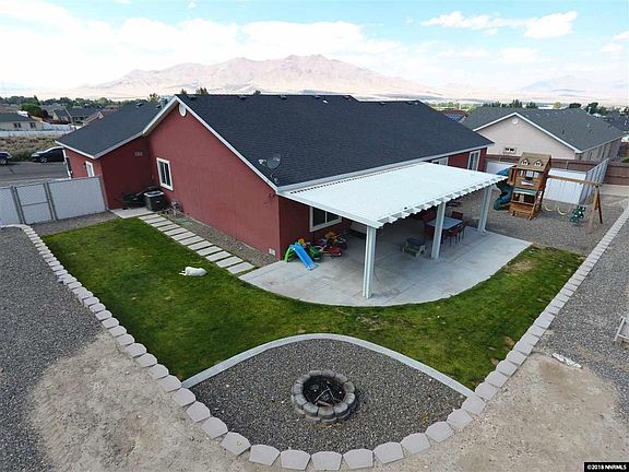 4th image of 3023 Paiute St