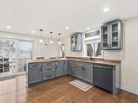 4th image of 761 Amherst Street