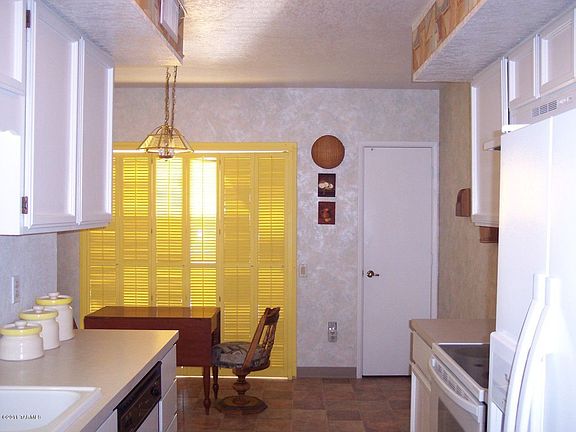 4th image of 313 N Calle De Las Profetas