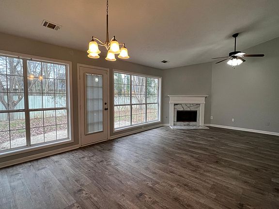 3rd image of 750 Kibbe Cir