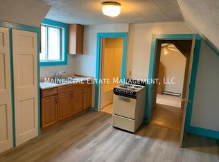 123 Union St APT 2, Brewer, ME 04412