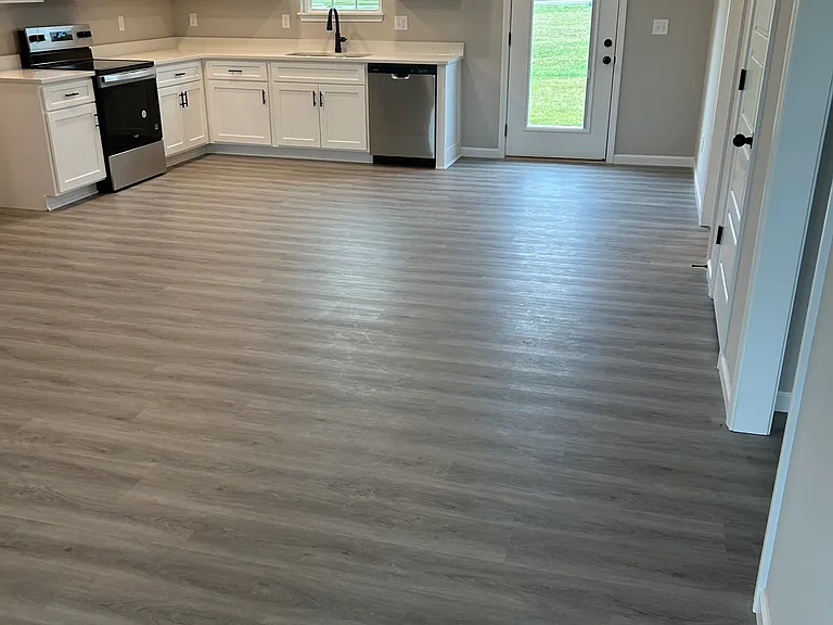 1110 Brook Ct — Photo 2