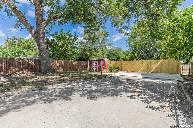 1219 Nolan St — Photo 31