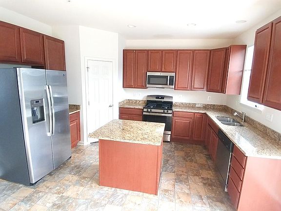2nd image of 22278 Scott Cir