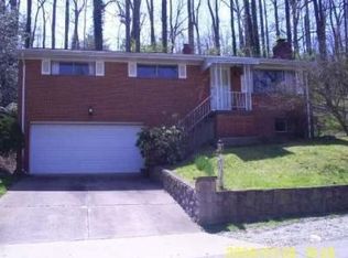 713 Amity Dr, Charleston, WV 25302