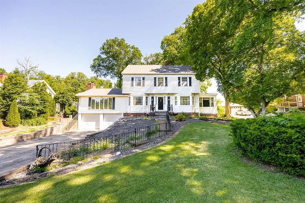122 Rosewood Ln photo 1
