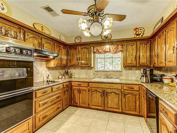 4th image of 1606 Rollinghill Cir