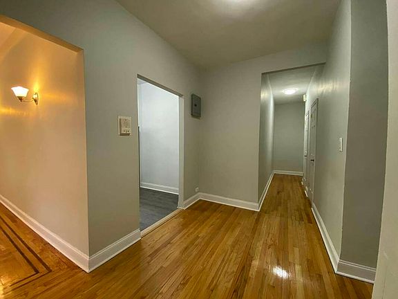 4th image of 80-13 Grenfell St #D21