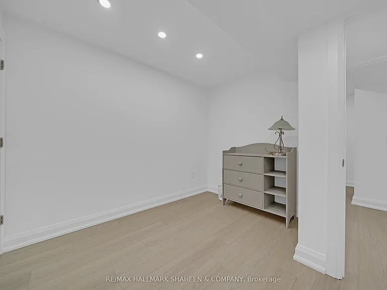 353 Rannie Rd — Photo 18