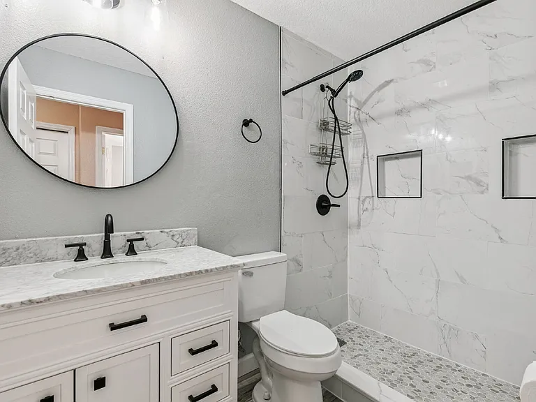 4338 Aristocrat Point — Photo 26