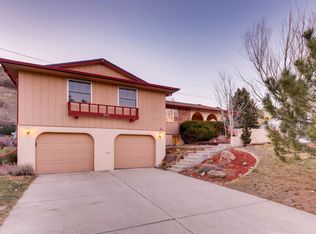 941 S Foothill Dr, Lakewood, CO 80228