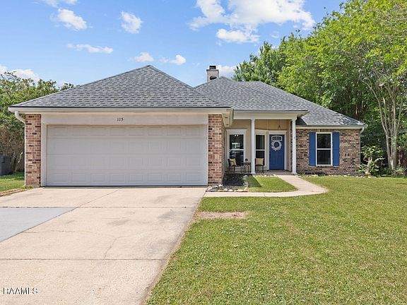 2nd image of 115 Tulip Tree Ln