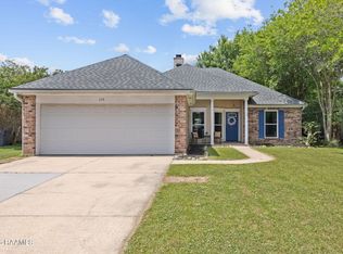 115 Tulip Tree Ln, Broussard, LA 70518