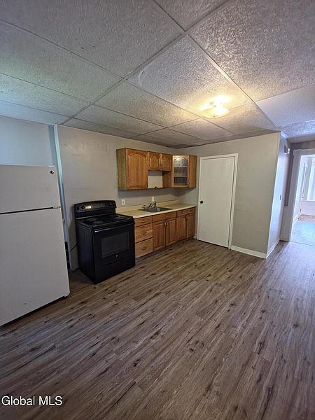 2nd image of 164 Main Street