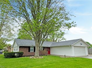 1303 Willoway Ave SE, North Canton, OH