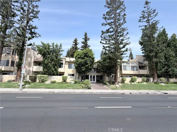 7800 Topanga Canyon Blvd, Canoga Park, CA 91304