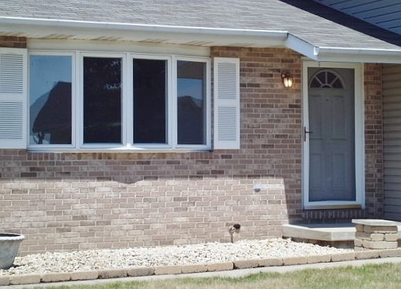 5th image of 6606 Ravenwood Ave