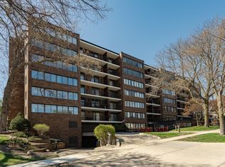 600 4th St SW APT 308, Rochester, MN 55902