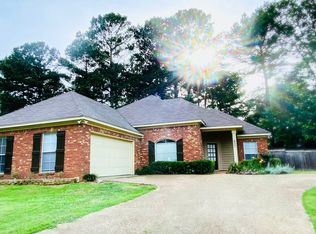 607 Muirwood Cir, Ridgeland, MS 39157