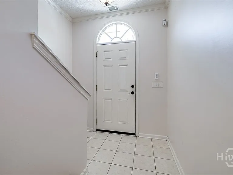 400 Tibet Ave #5 — Photo 5