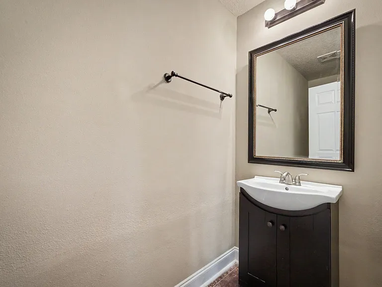 172 Crown Wheel Cir — Photo 13
