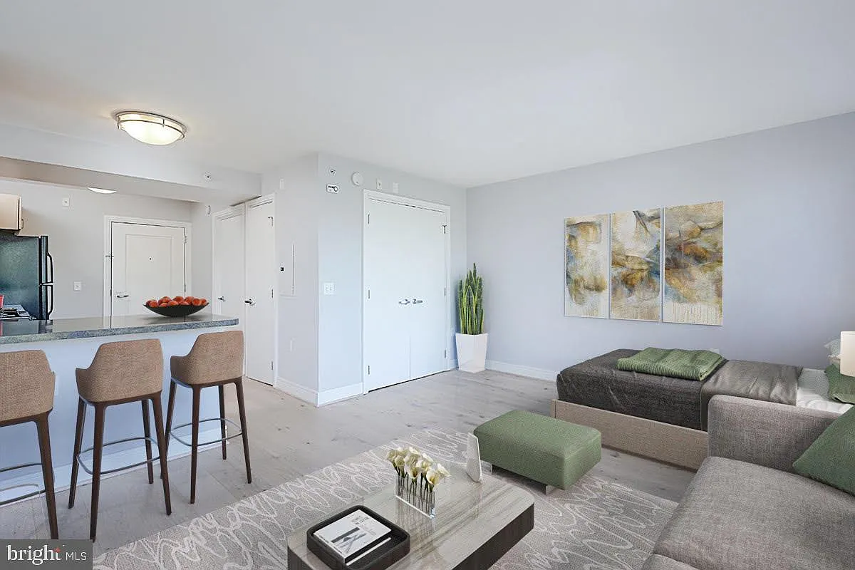 Studio, 445 sqft, $1,750 — Photo 4