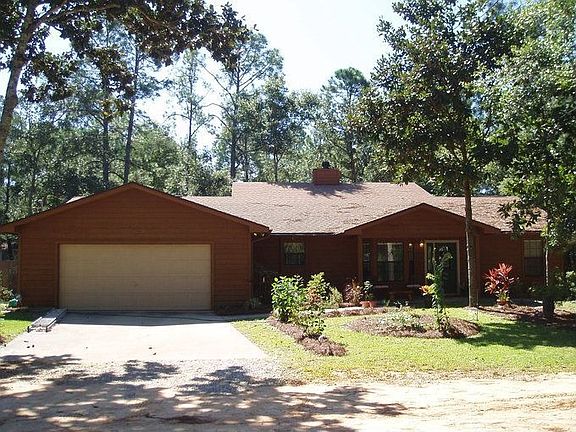 Seclude On A Private Dead End Street