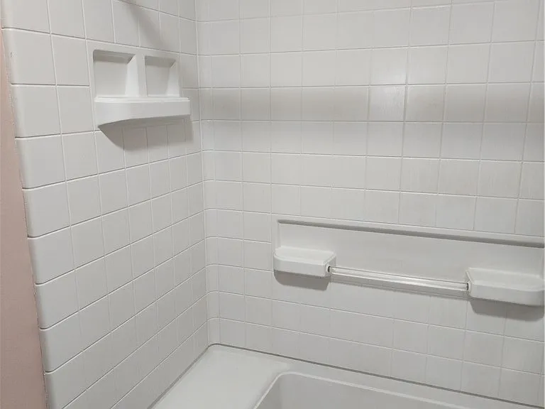 118 Lockwood Dr — Photo 31