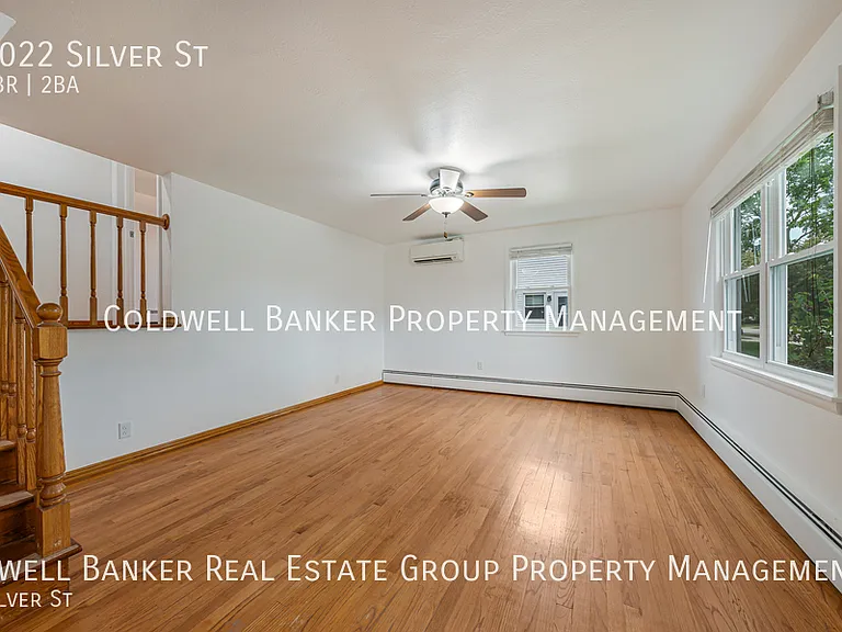 1022 Silver St — Photo 9