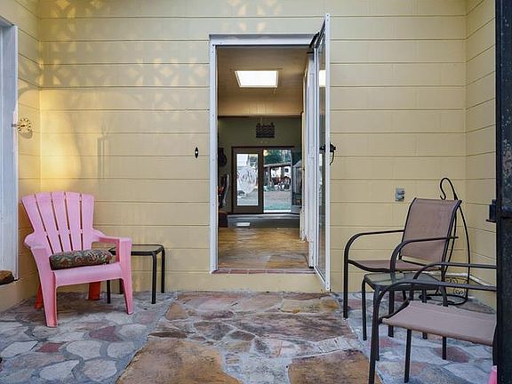 5th image of 36401 Shady Ln