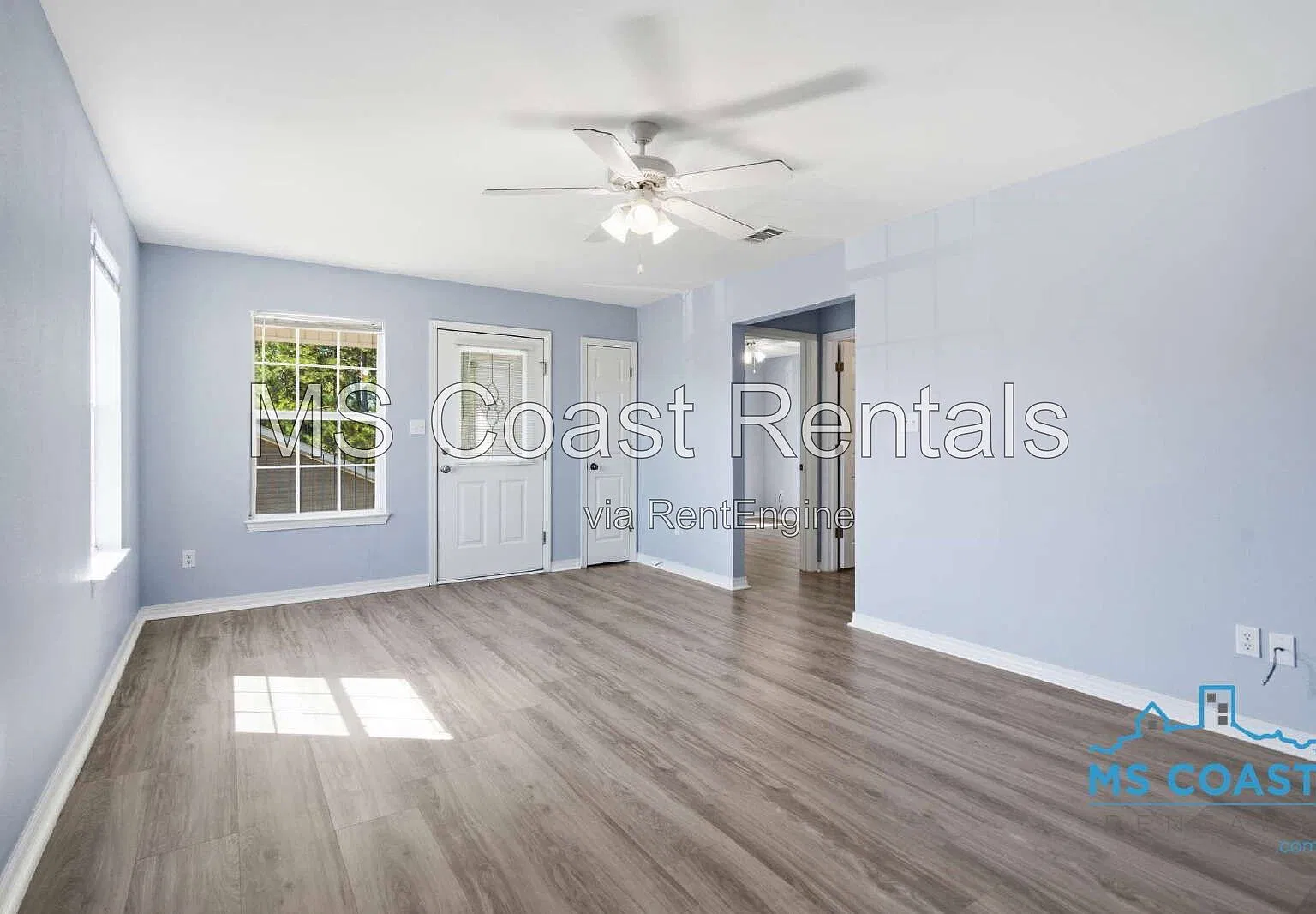 3 bed, 2.0 bath, 1130 sqft, $1,349 — Photo 4