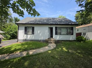 1209 Cove Ln, Saint Louis, MO 63138