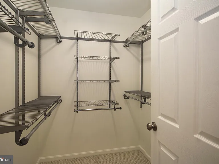 4500 Lantern Pl — Photo 12