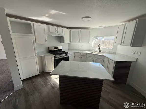 1421 Macpool St, Dacono, CO 80514