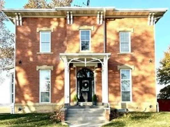 3615 190th St, Wever, IA 52658