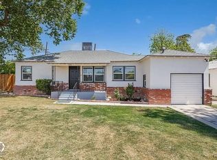 2216 Barnett St, Bakersfield, CA 93308