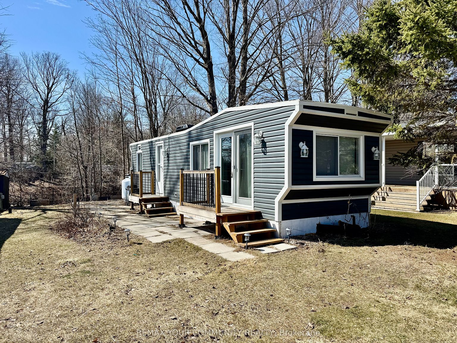 285 Crydermans Side Rd #204