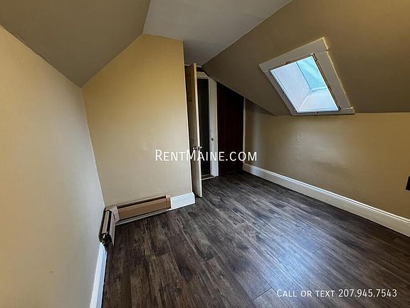 4th image of 26 Waterville Rd APT 3