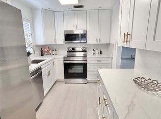 Meadows Of Crystal Lake, Deerfield Beach, FL 33442
