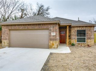 836 Colgate Dr, Lancaster, TX 75134