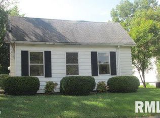 921 S Ledford St, Harrisburg, IL 62946
