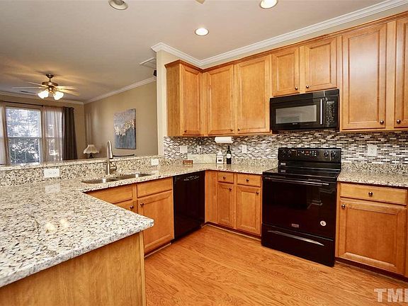 2nd image of 5122 Lady Of The Lake Dr