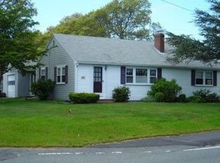 203 Trotting Park Rd, West Dennis, MA 02670