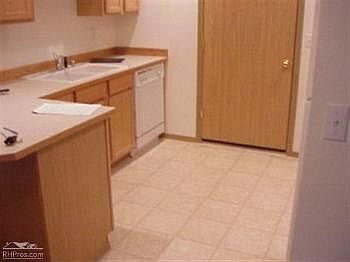 5th image of 4828 Aqua Dr E #A