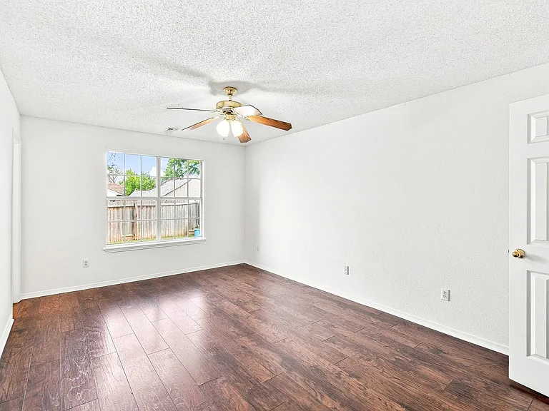 4278 W Patrick St — Photo 15